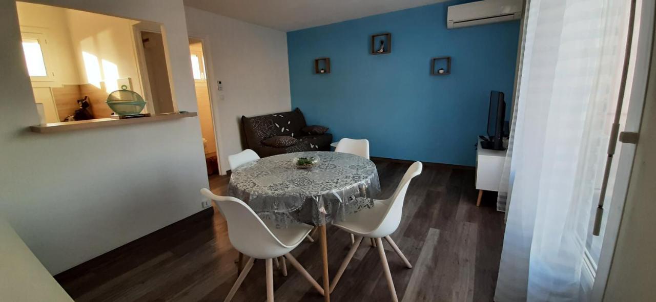 Le Dauphin- Appartement Avec Vue Mer Saint-Cyprien  Εξωτερικό φωτογραφία